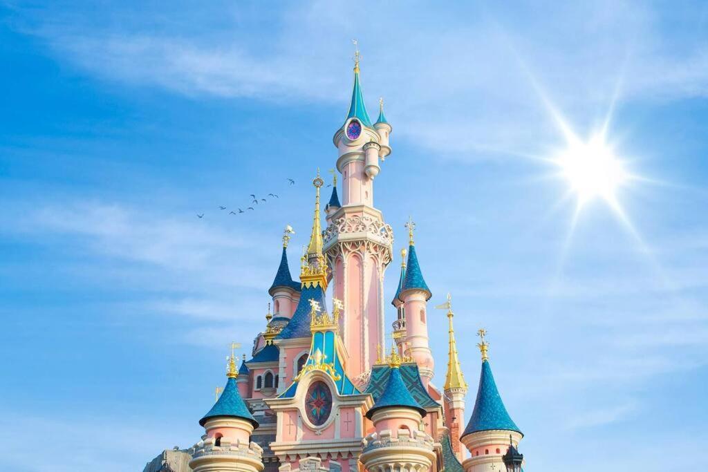 Les Paves De Prague - Appartement Pour 4 A 10 Minutes De Disneyland Paris 몽테브랭 외부 사진